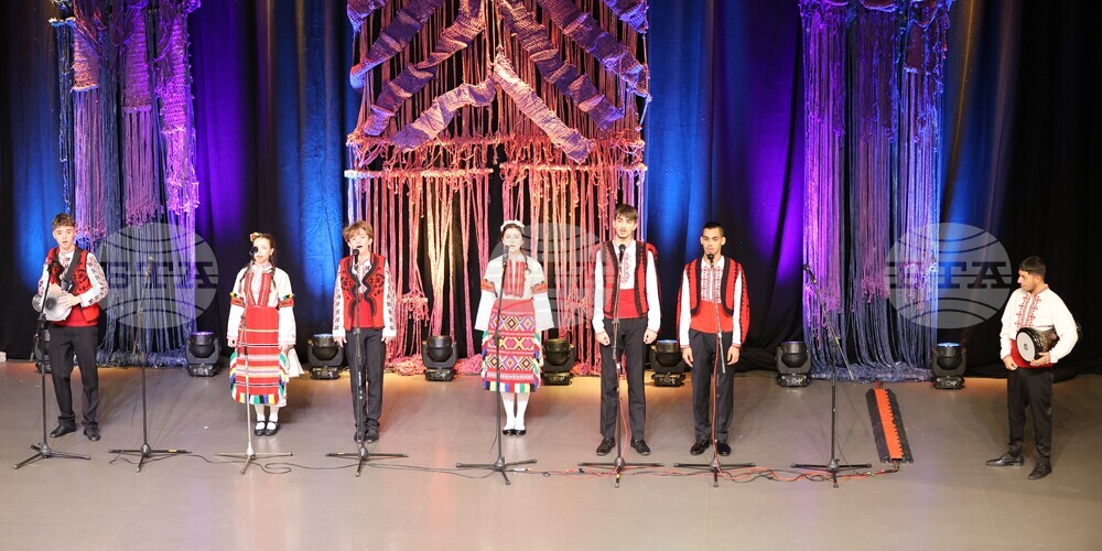 Благоевград - фолклорна група „Бисери“ - юбилеен концерт