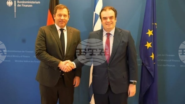 АНА-МПА: Отношенията между Гърция и Германия са по-силни от всякога, каза гръцкият финансов министър след среща с германския си колега