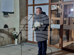 Шумен - барелеф на Станислав Ушев - откриване