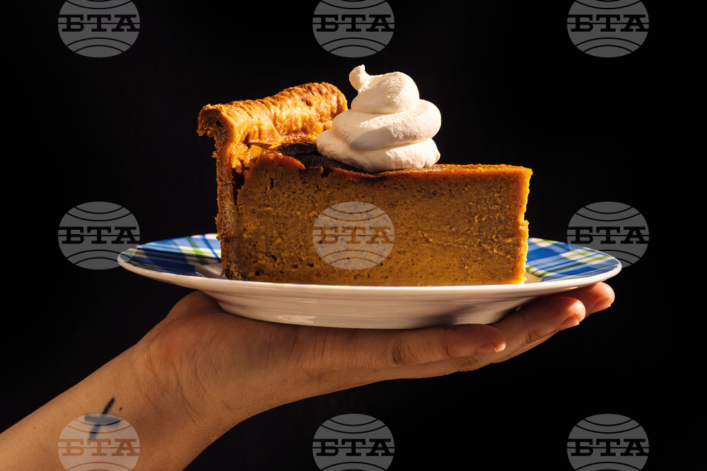 Food-Voracious-Deep-Dish Pumpkin Pie