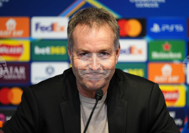 Наставникът на Леверкузен Каспер Хюлманд: „Смяната на треньора в Аугсбург не ни засяга"