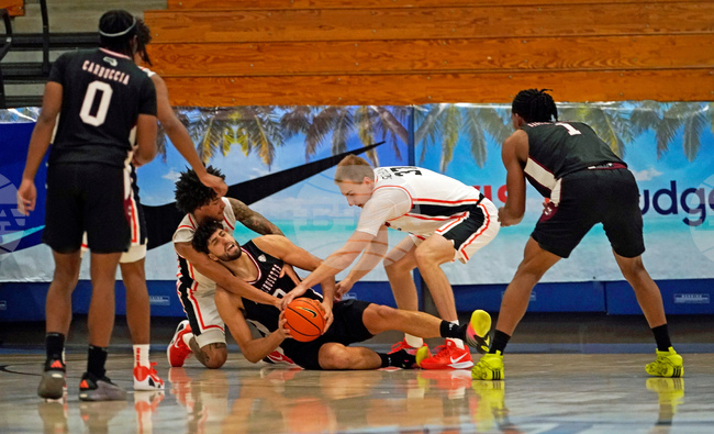 UMass Oregon State Basketball