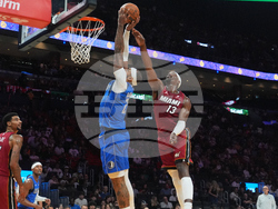 Mavericks Heat Basketball