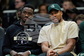 Trail Blazers Bucks Basketball