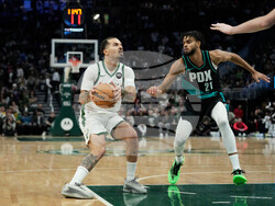 Trail Blazers Bucks Basketball