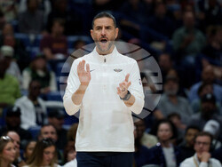 Bulls Pelicans Basketball