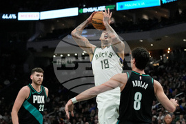 Trail Blazers Bucks Basketball