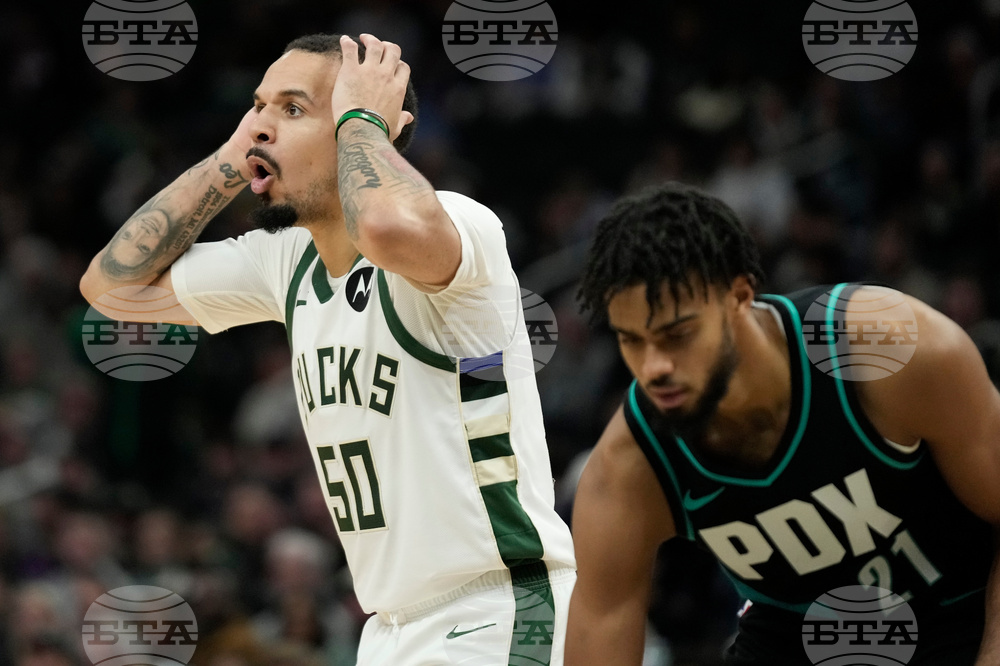 Trail Blazers Bucks Basketball