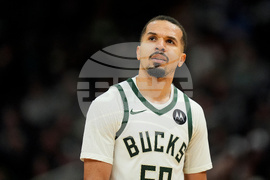 Trail Blazers Bucks Basketball