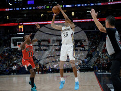 Bulls Pelicans Basketball