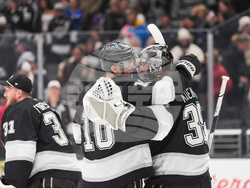 Senators Kings Hockey