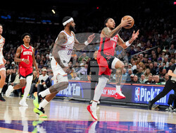 Rockets Suns Basketball