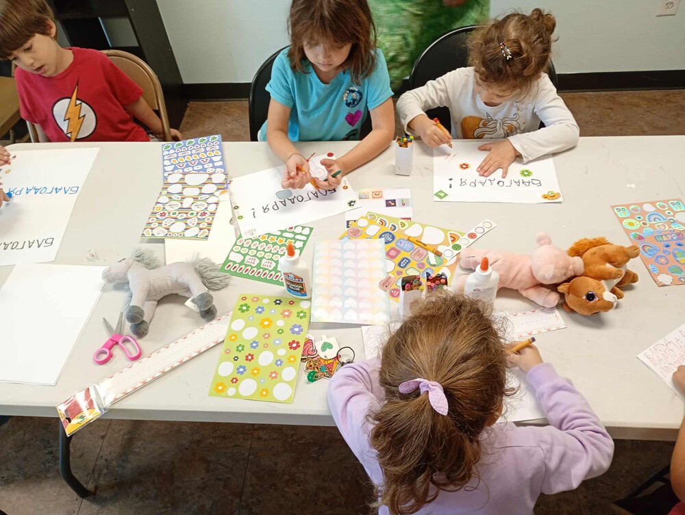 Асоциацията на българските училища в Америка публикува резултатите от конкурс, посветен на Деня на християнското семейство