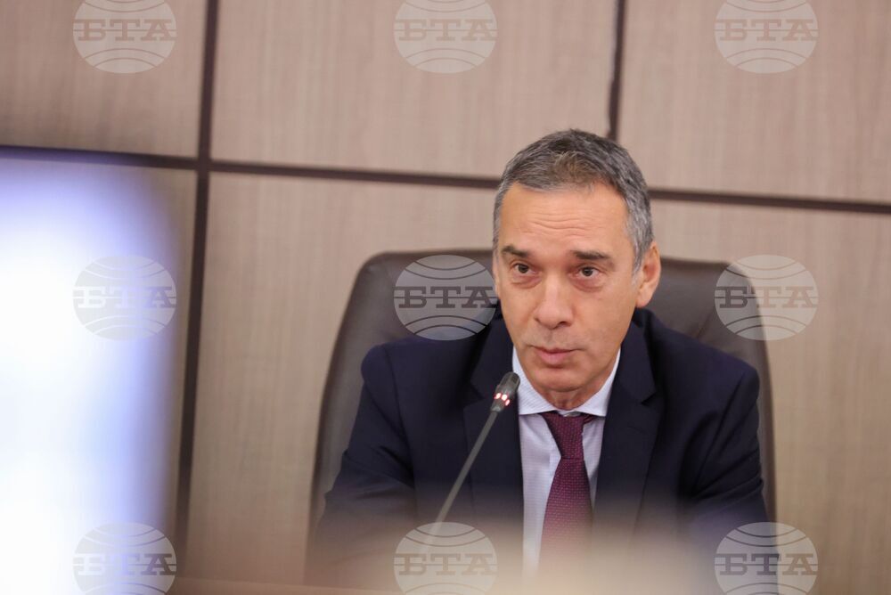 Бургас - Общински съвет - заседание - Димитър Николов