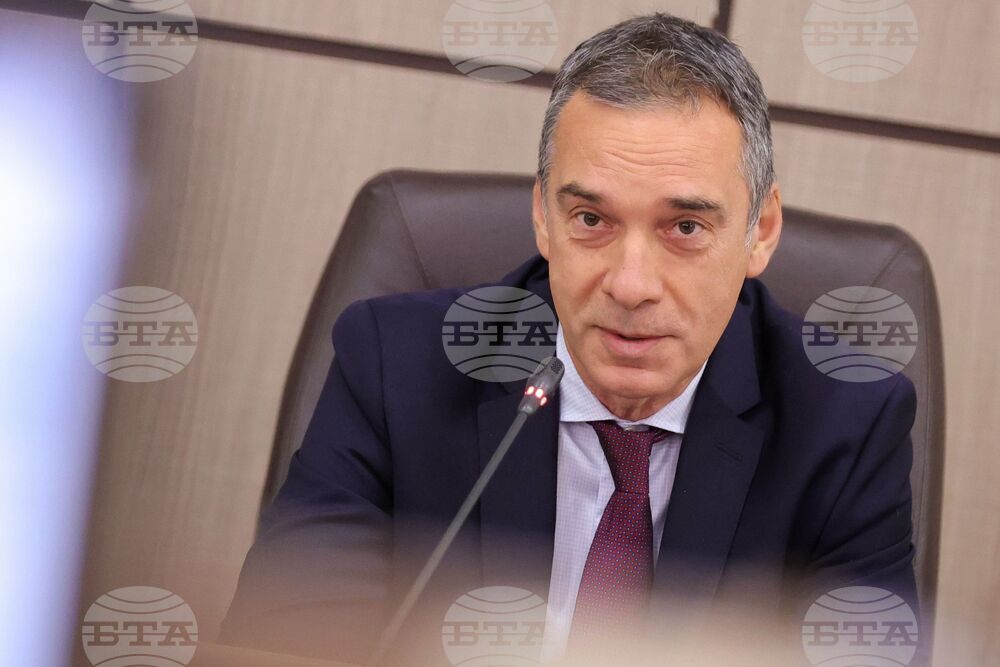 Бургас - Общински съвет - заседание - Димитър Николов