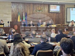 Добрич - общински съвет - заседание