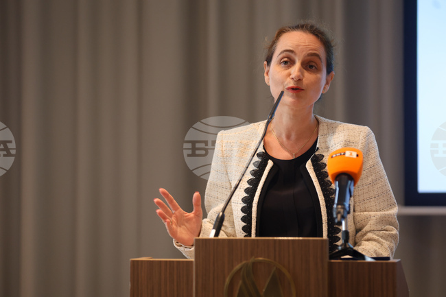 Европа ще подкрепя независимите медии, заяви ръководителят на Представителството на Европейската комисия в България Йорданка Чобанова