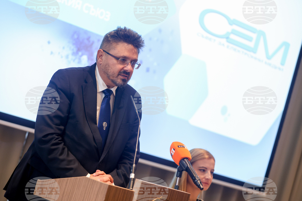 BTA Director General Calls for Public Media Pay to Match Teachers' Salaries