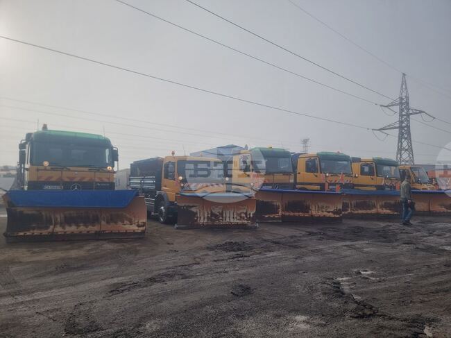 Общо 37 снегопочистващи машини ще отговарят за зимното поддържане в община Стара Загора