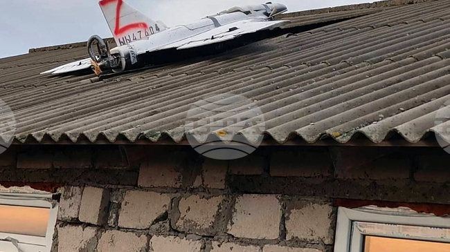 Дрон се разби в къща в Северна Молдова; евакуирани са жители 