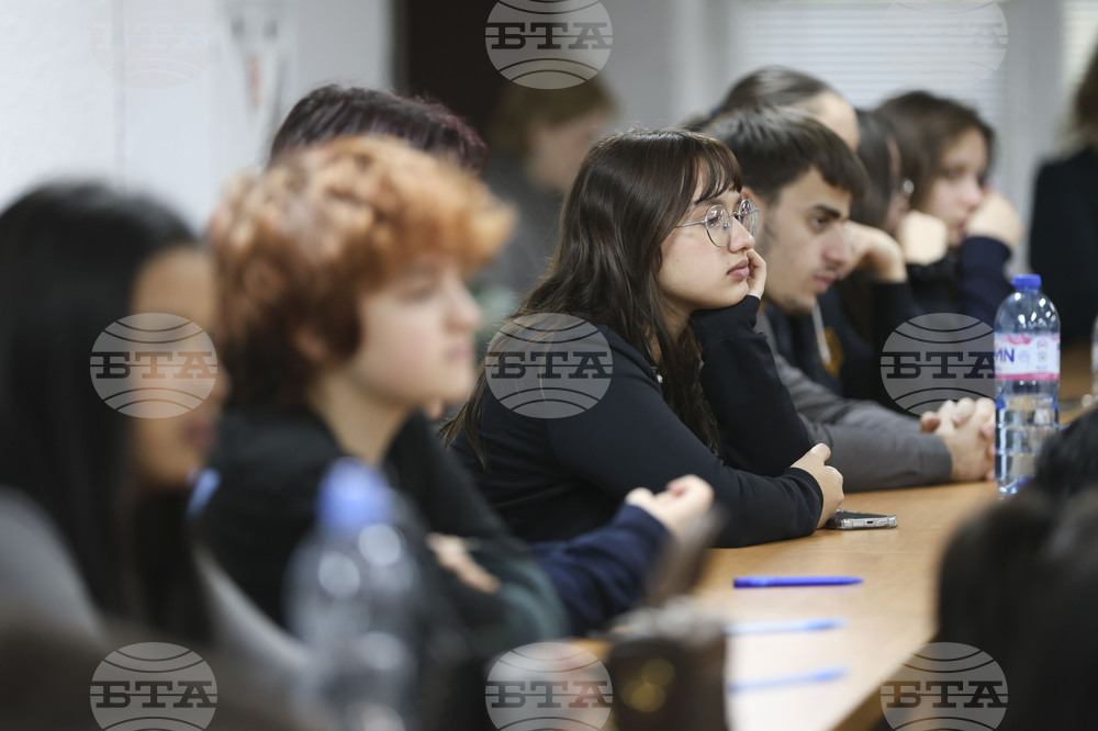 Благоевград - междуучилищна надпревара - филология