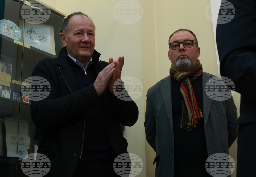 „Български пощи“ - 100 години Софийско филателно дружество