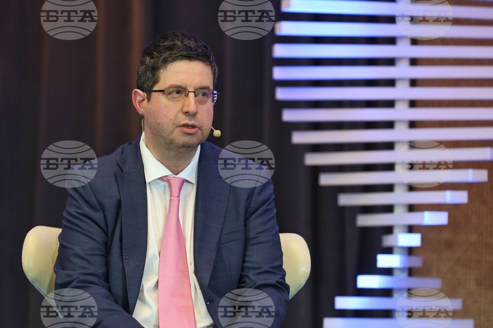 „Еврозоната: Уравнения и решения 2025", организиран от Bulgaria ON AIR и Bloomberg TV Bulgaria се провежда в хотел „Хилтън” - форум