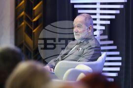 „Еврозоната: Уравнения и решения 2025", организиран от Bulgaria ON AIR и Bloomberg TV Bulgaria се провежда в хотел „Хилтън” - форум
