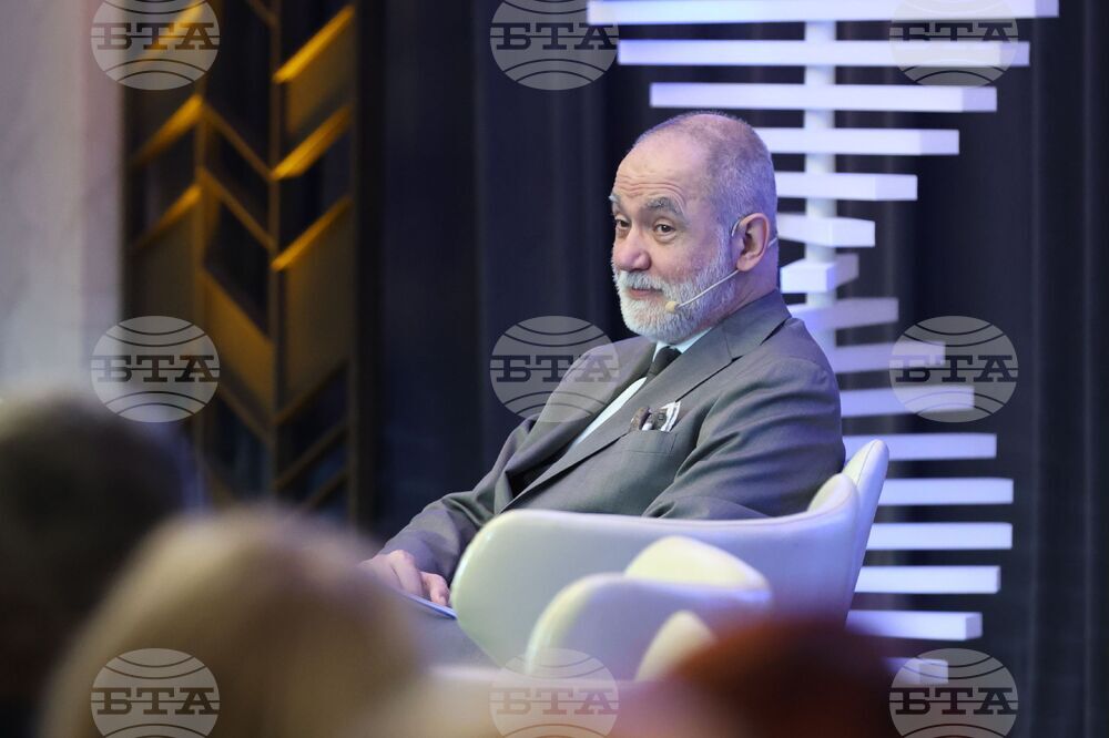 „Еврозоната: Уравнения и решения 2025", организиран от Bulgaria ON AIR и Bloomberg TV Bulgaria се провежда в хотел „Хилтън” - форум