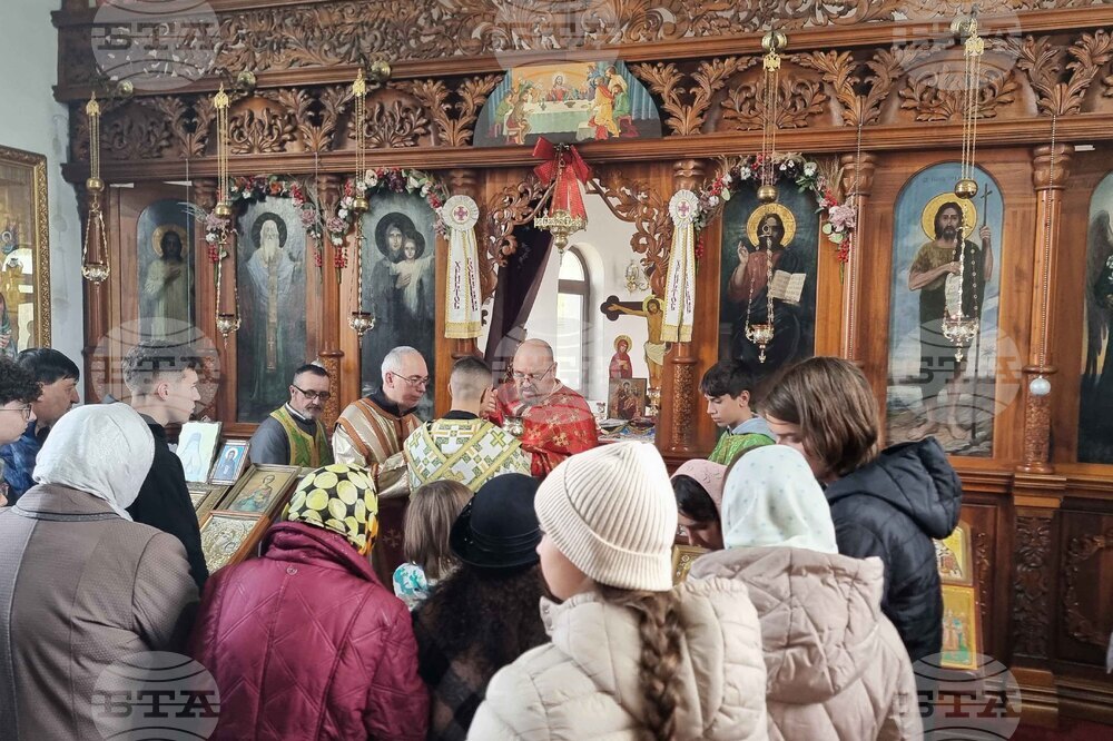 Добрич - храм „Св. Климент Охридски" - празник