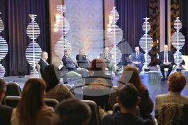 „Еврозоната: Уравнения и решения 2025", организиран от Bulgaria ON AIR и Bloomberg TV Bulgaria се провежда в хотел „Хилтън” - форум