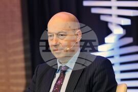„Еврозоната: Уравнения и решения 2025", организиран от Bulgaria ON AIR и Bloomberg TV Bulgaria се провежда в хотел „Хилтън” - форум