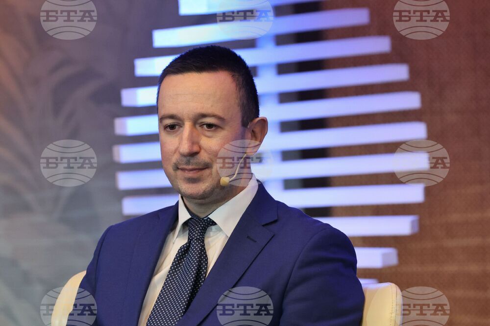 „Еврозоната: Уравнения и решения 2025", организиран от Bulgaria ON AIR и Bloomberg TV Bulgaria се провежда в хотел „Хилтън” - форум