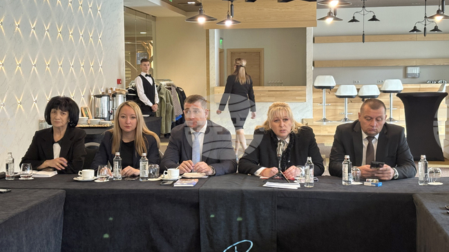 Институциите в Софийска област изразиха готовност за нормалното протичане на зимния сезон в Боровец