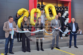 Свищов - супермаркет - откриване