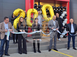 Свищов - супермаркет - откриване