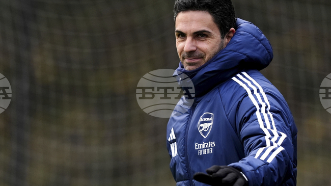 Арсенал подписва с еквадорските близнаци Кинтеро