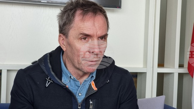 Всеки трети пътник от или до България лети с "Уиз Еър", каза за БТА главният изпълнителен директор на компанията