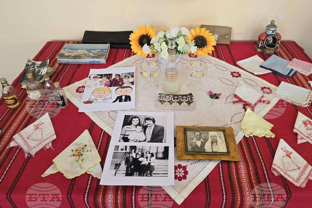 Село Неговановци - читалище - стари семейни истории