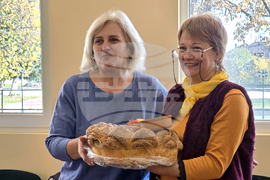 Село Неговановци - читалище - стари семейни истории