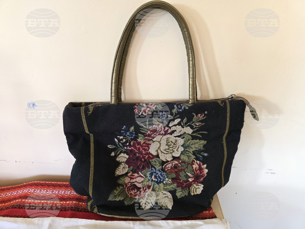 Село Неговановци - читалище - стари семейни истории