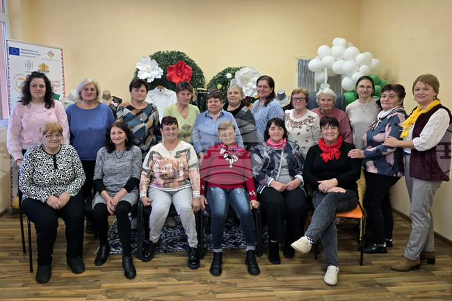 Село Неговановци - читалище - стари семейни истории