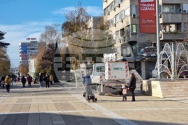 Ямбол - коледна украса - монтиране