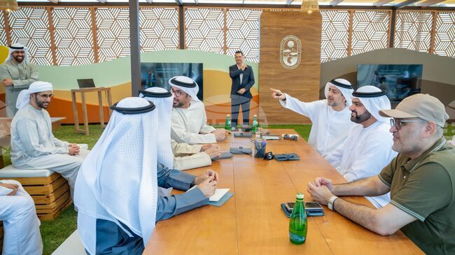 УАМ: Престолонаследникът на емирство Ал Фуджайра участва в „Лагер за стратегическо лидерство 2025“ 