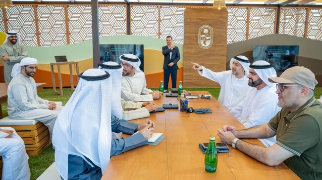 УАМ: Престолонаследникът на емирство Ал Фуджайра участва в „Лагер за стратегическо лидерство 2025“ 