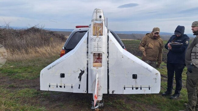 МОЛДПРЕС: Молдовската полиция заяви, че попадналият на територията на страната дрон е тип „Гербер“ руско производство