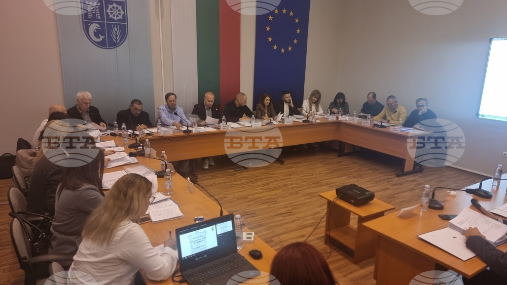 Отчет за дейността на Общинския съвет в Каварна за шест месеца, приеха съветниците