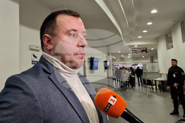 Петър Петров - брифинг