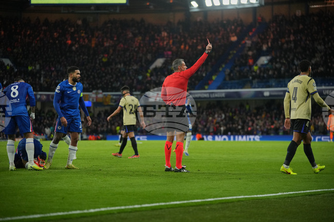 Защитникът Араухо може да не играе повече за Барселона заради проблеми с психичното здраве
