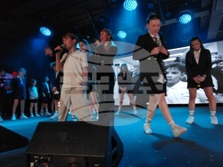 Детската вокална група „Бон-бон” представи новия си албум „30” в Joy Station в София, в заключителния концерт на турнето в чест на 30-годишнина на музикалната формация.